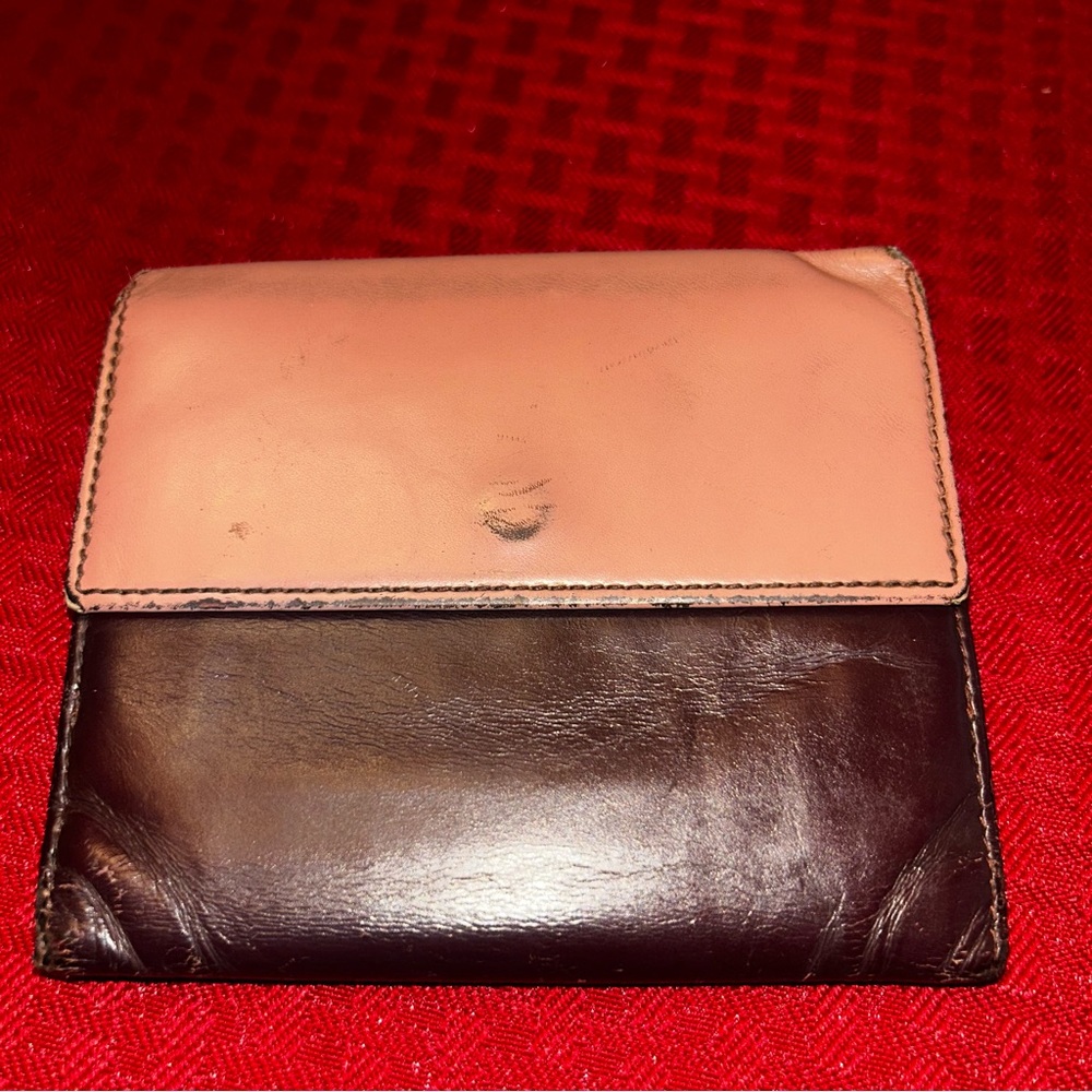 VTG Authentic Salvatore Ferragamo Bifold Calfskin Leather Wallet Gancini Clasp - Picture 11 of 11